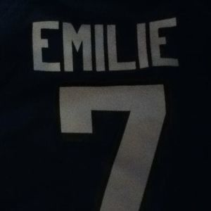 Meet your Posher, Emilie